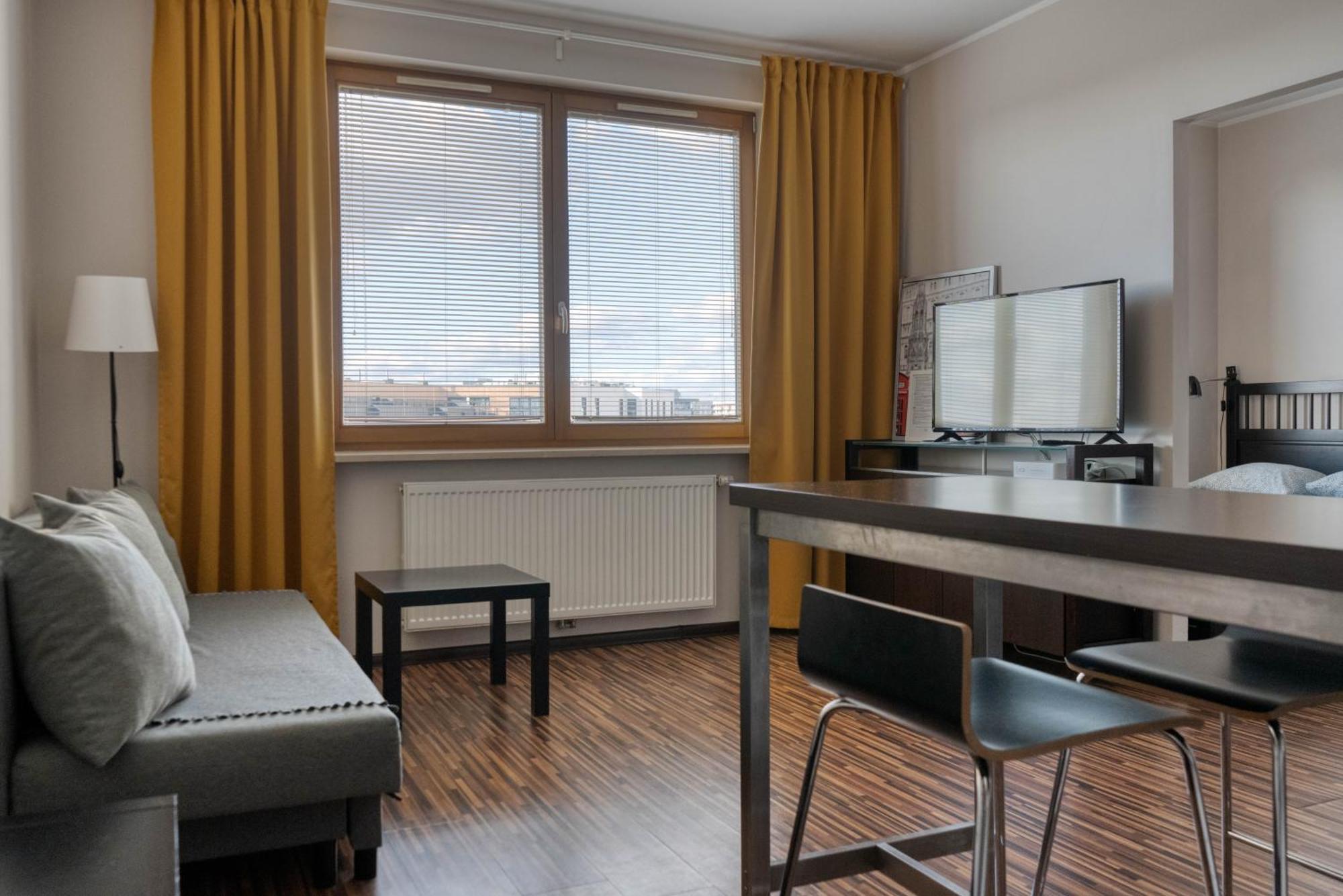 Airport Residence Amber Varsovie Extérieur photo