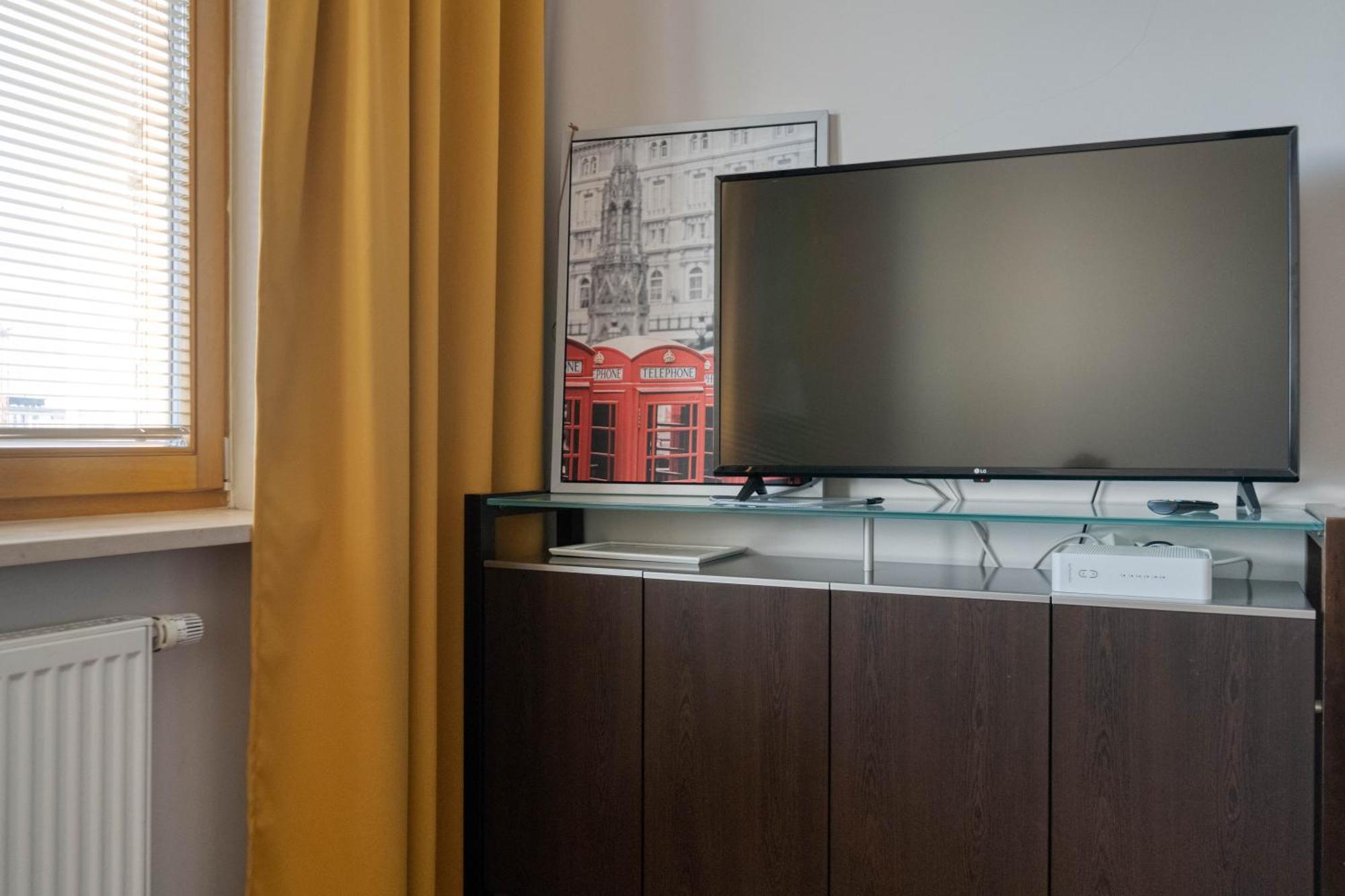 Airport Residence Amber Varsovie Extérieur photo